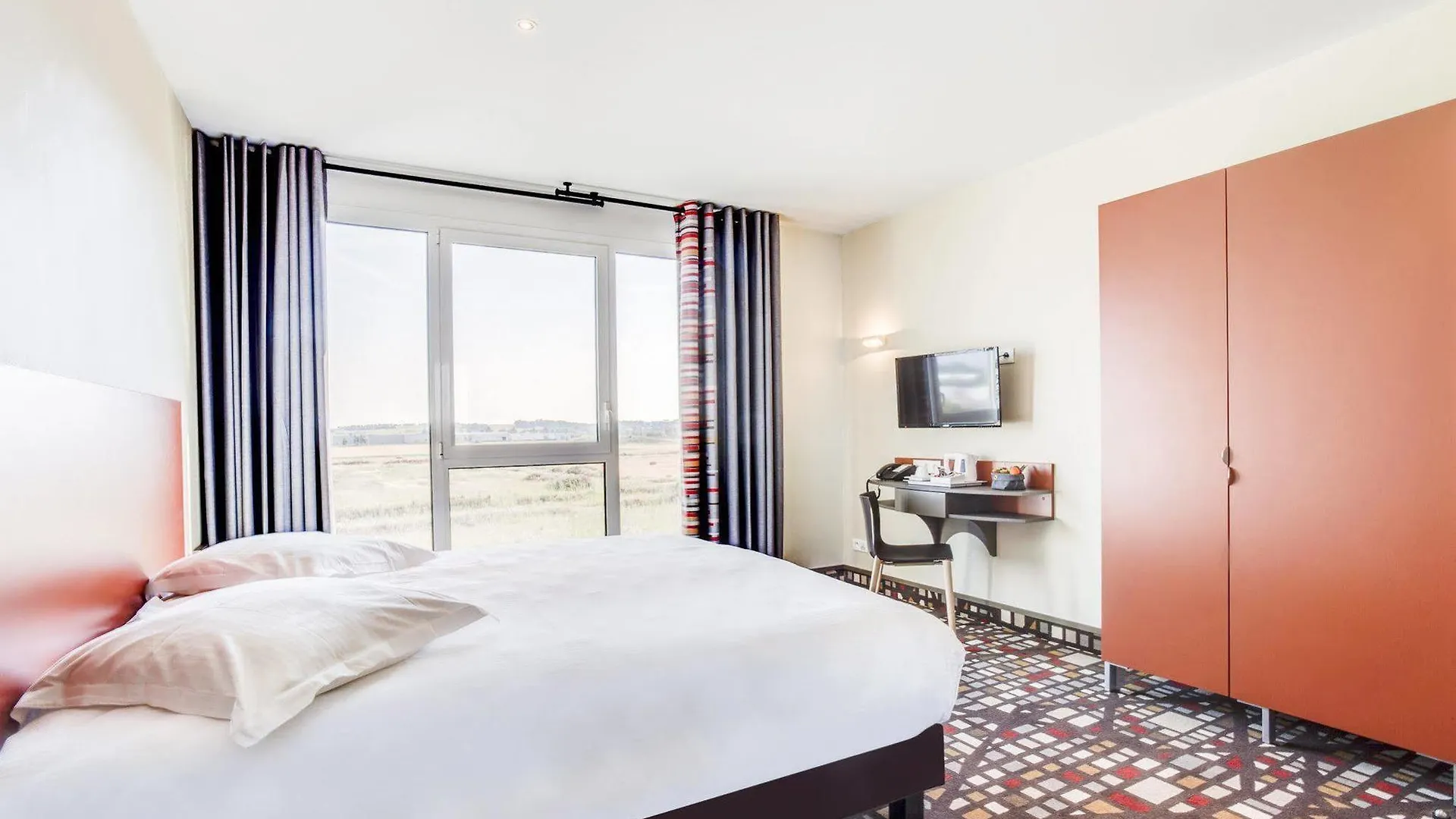 Hotel Parkest Genas France