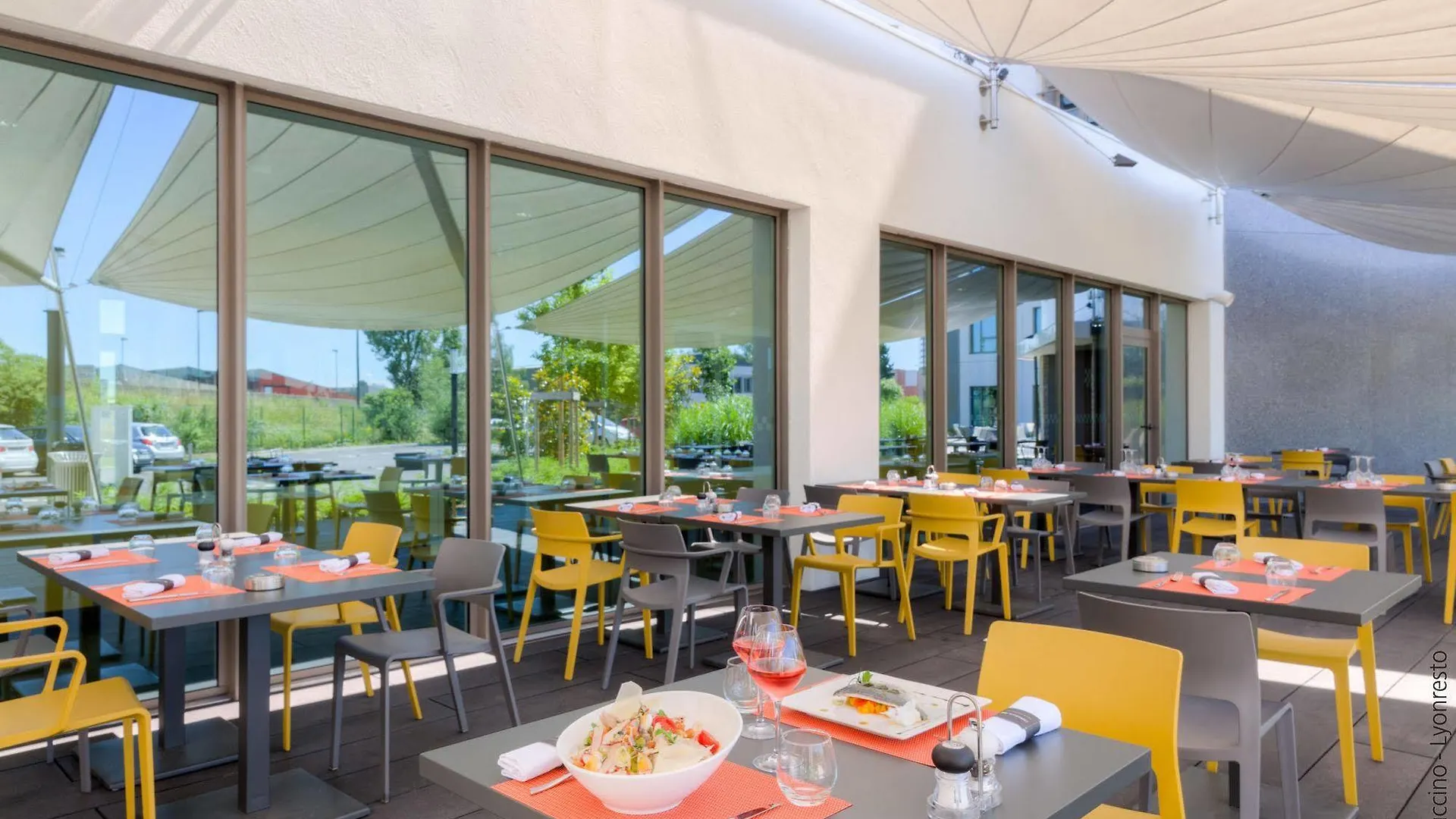 Hotel Parkest Genas France